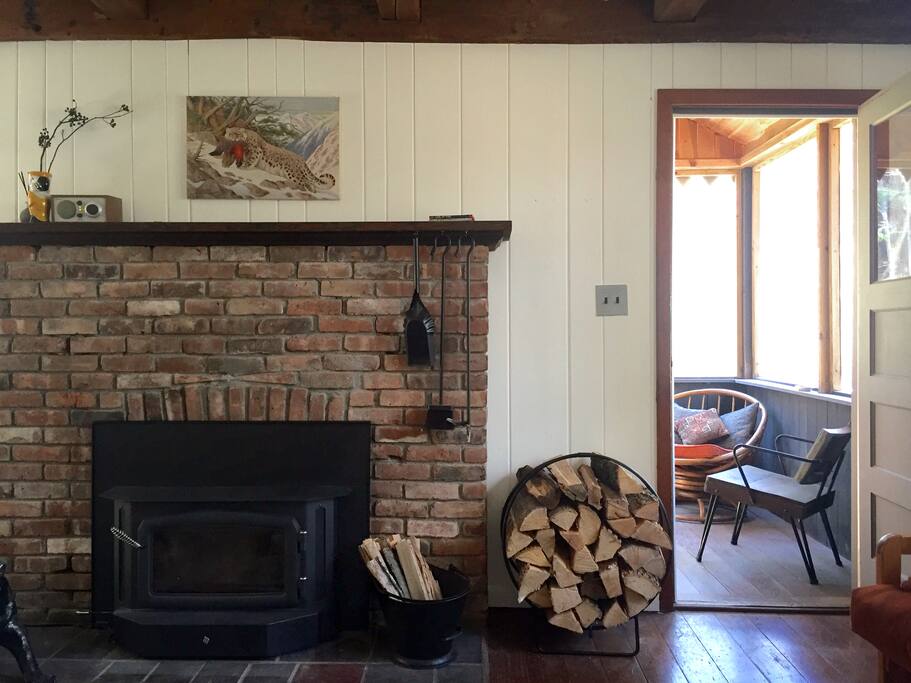 Brand new fireplace insert -
very easy to use - firewood is always supplied!