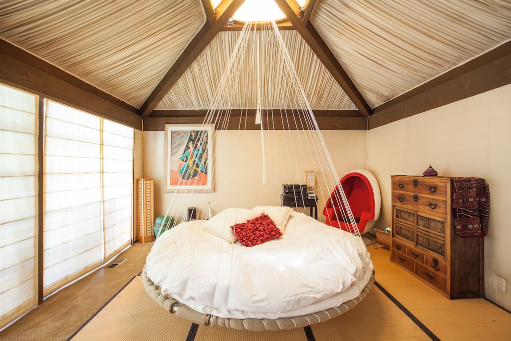 THERAPEUTIC JOHN HUFF ROCKING BED with MEMORY FOAM As Featured In 5 Star Malibu Hotels