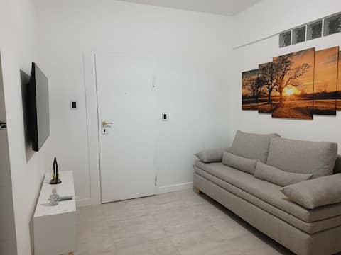 Successful Airbnb property: A warm home! in Núñez