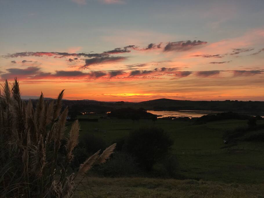 Atardecer en Mogro