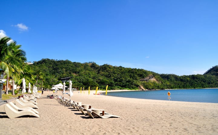 Pico de Loro Cove Vacation Rentals & Homes - Nasugbu, Philippines | Airbnb
