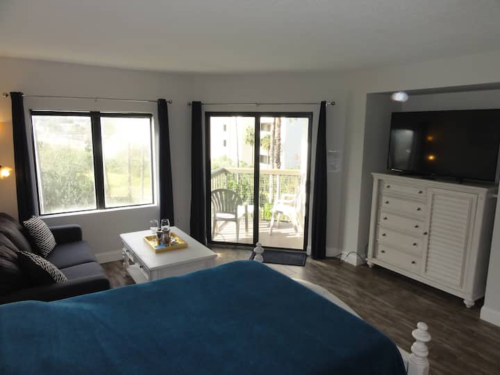 Ახლად გადაკეთებული ბინა.