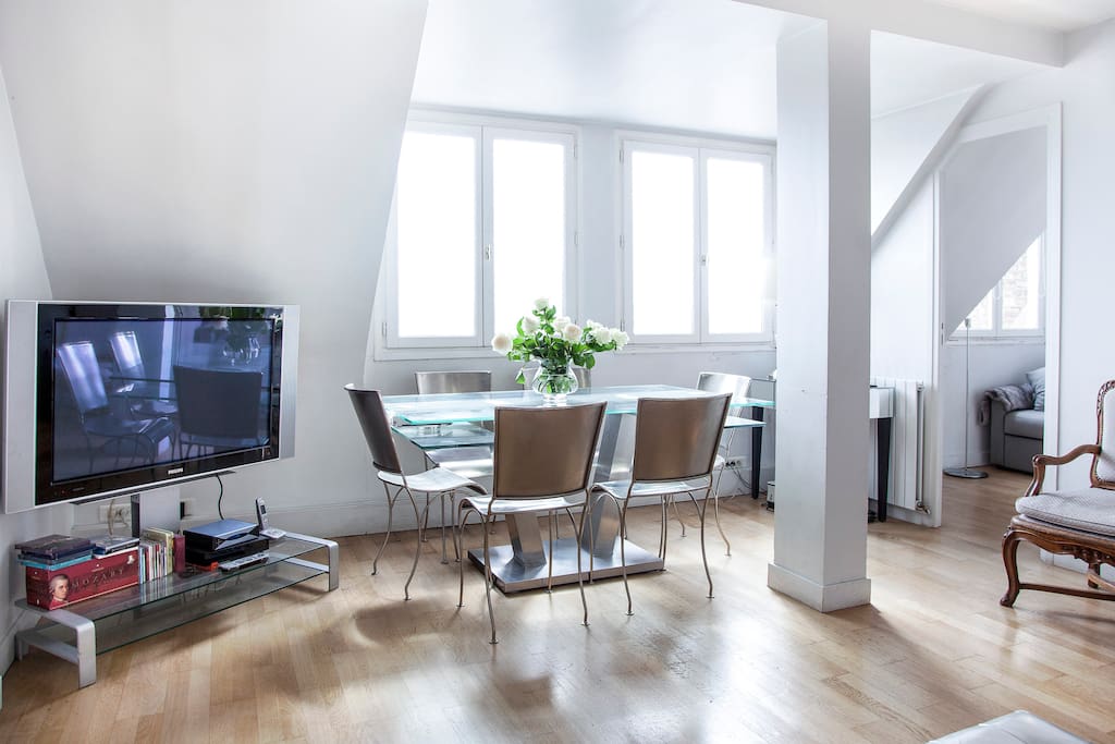 Amazing Penthouse close to Parc Monceau-Villiers