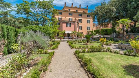 Villa Lemura 16+4, Emma Villas