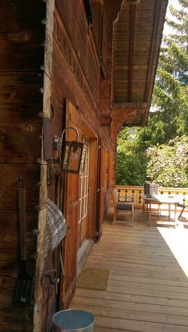 Cosy traditional Swiss Chalet near by Gstaad gallery image 5