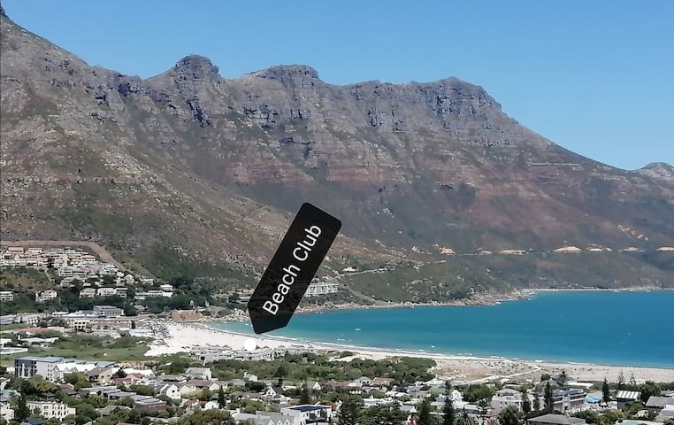 Modern 3 bedroom Villa in Beach Club, Hout Bay