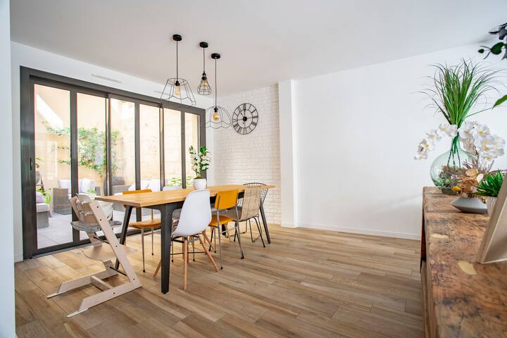 Belle maison 220m2 en plein coeur de Bordeaux gallery image 3