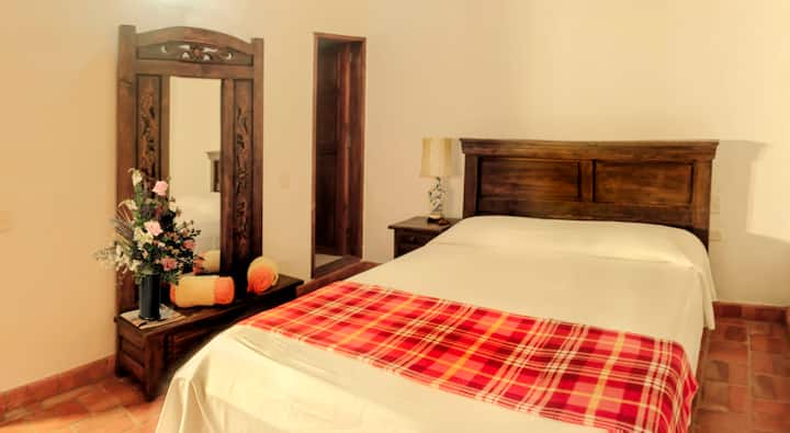 Hermosa alcoba principal.