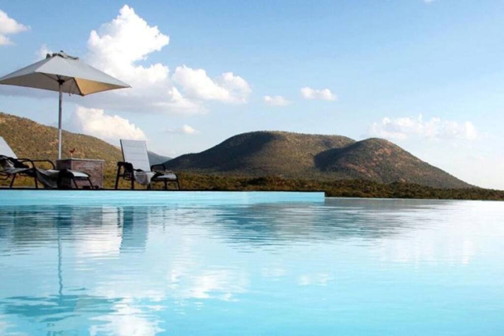 Pool area