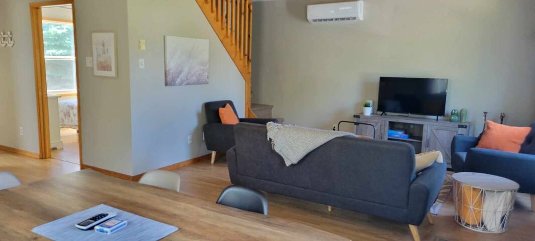 Parlee beach house on Gary ave. gallery image 5