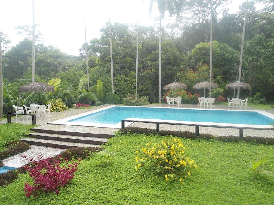 Zona de Piscina