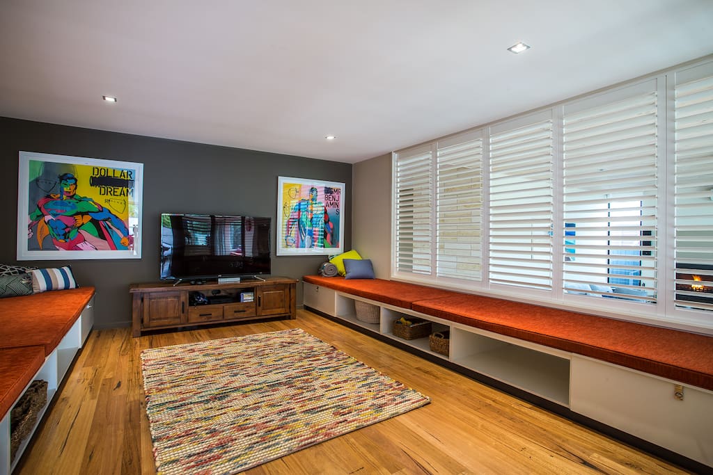 2nd living area