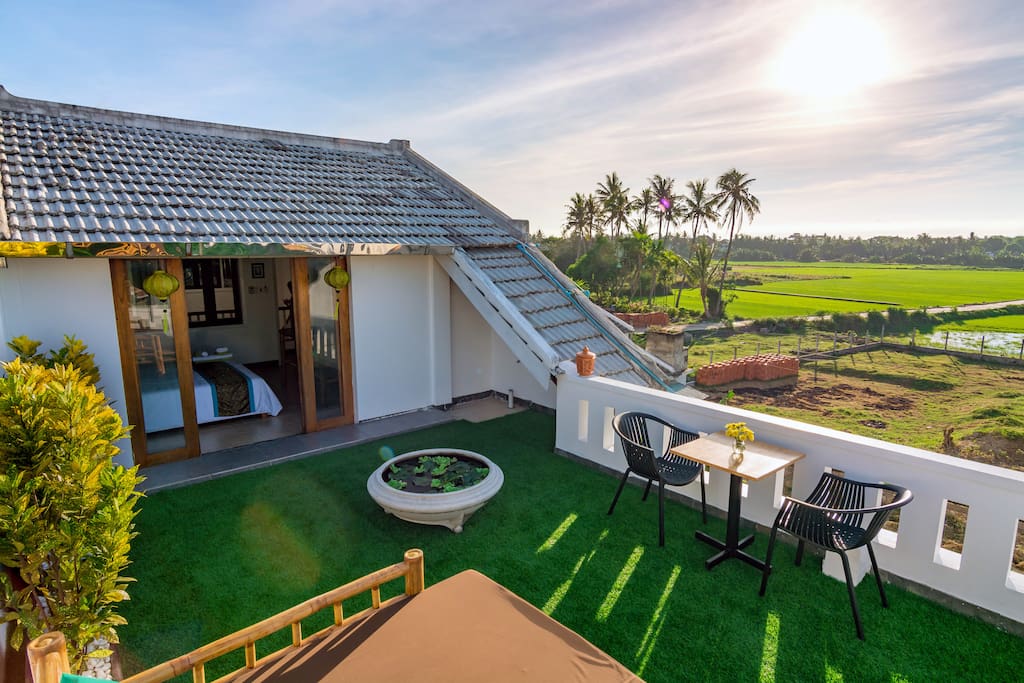 Chào mừng ngày mới từ Sunrise trên tầng thượng sang trọng