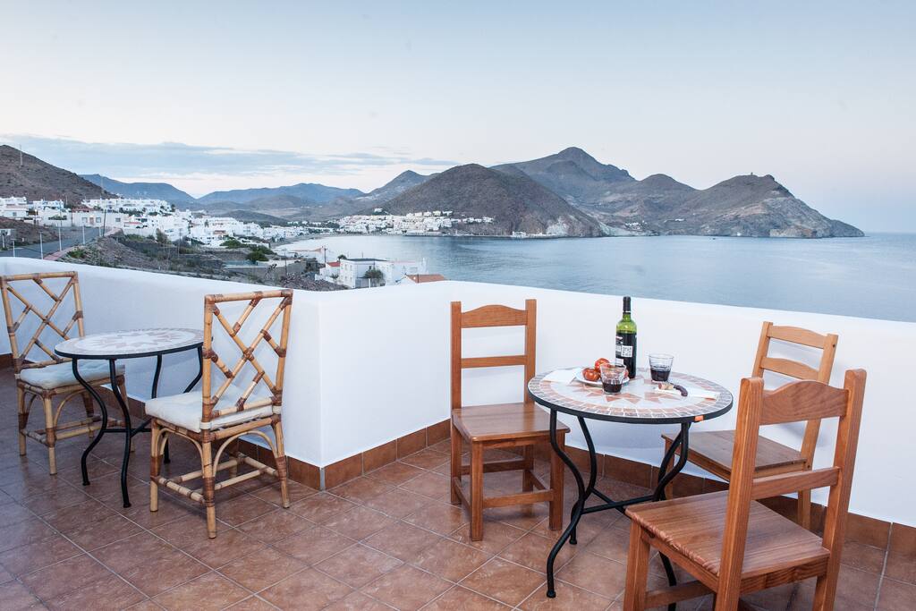 terraza de acceso directo desde habitación