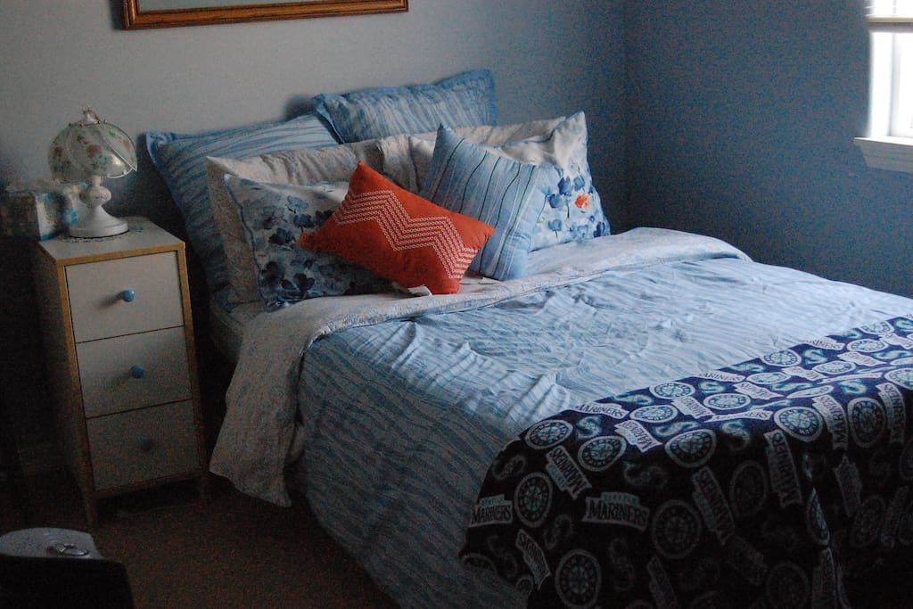 Double bed, room located on second floor.
