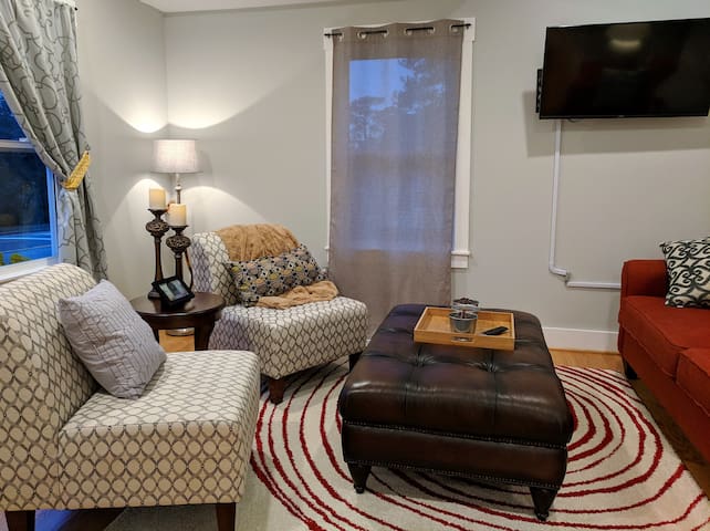 Cutest House close to Downtown and Walnut Creek