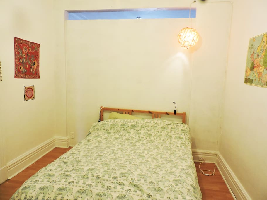 cozy bedroom