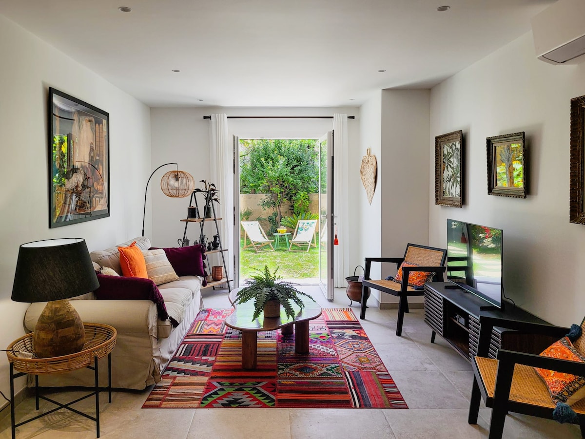 Top Airbnb: MiaCarina T3, 74 m², ground floor, in the city center à Antibes
