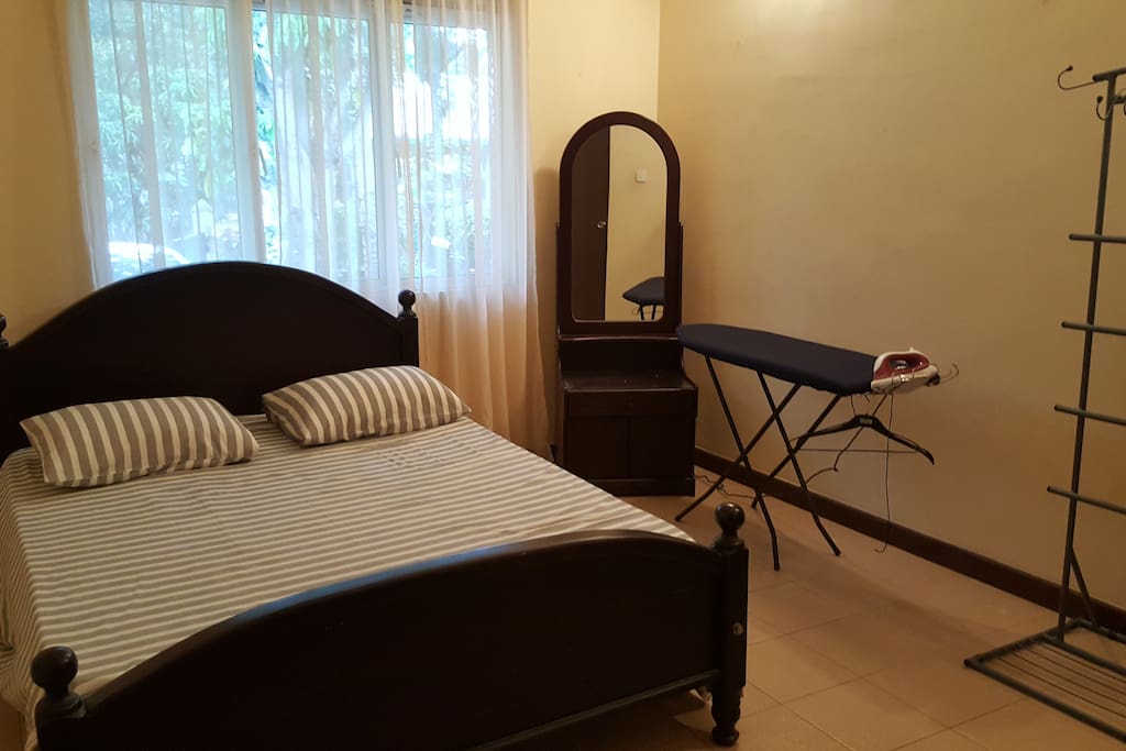 Master Bed Room