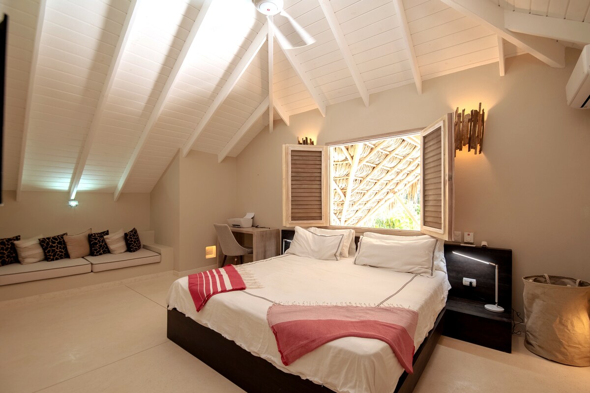 sovrum nr 1: Dubbelsäng
sovrum på övervåningen