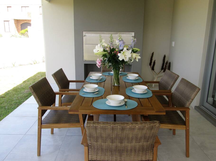 Outside Patio Area with Braai