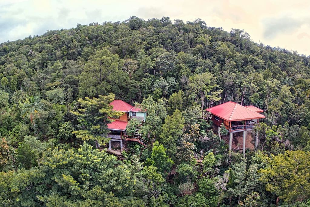 "...it is Jennifer and Crispin's lovely vibe and care that makes Hideaways a truly spectacular experience." Deither
