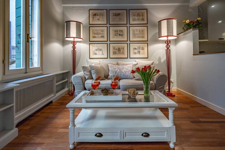 Ca’ Belle Arti Apartment gallery image 3