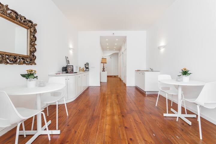 San Pietro Luxury Loft gallery image 2