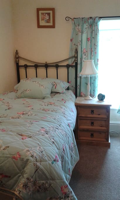 Single bedroom No2