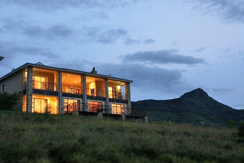 Guinea Fowl Lodge Clarens, Self-catering, sleeps12
