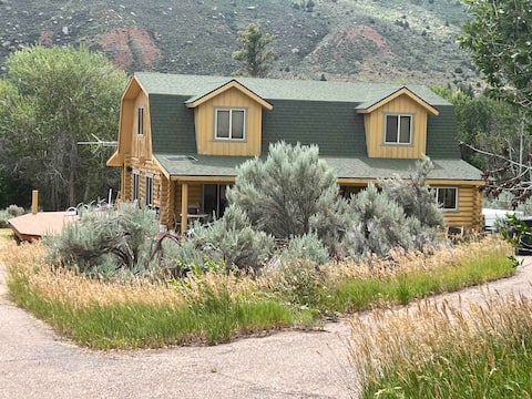 Log House 5 acres Vernal Dinosaur Flaming Gorge UT