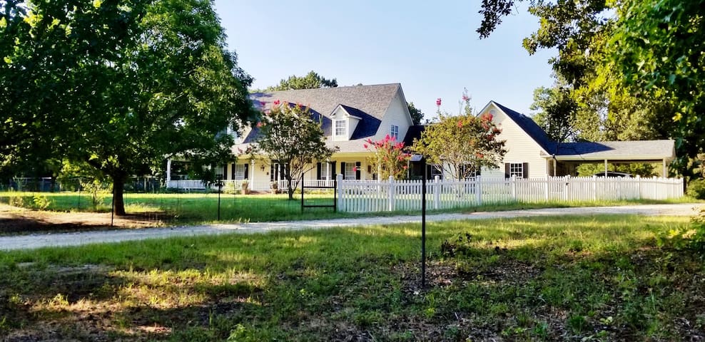 Airbnb Van Vacation Rentals Places To Stay Texas United