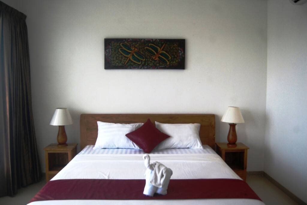 View of Room
Deluxe King Bed