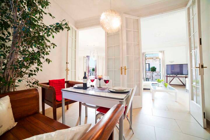 Céntric, Balconies & City view- Feel Heart of BCN gallery image 4