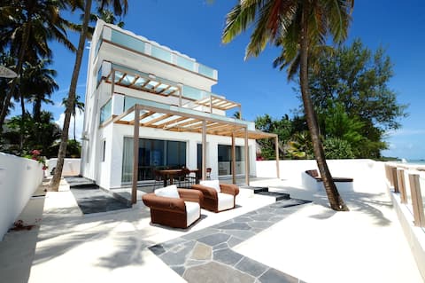 Private beach Apartment " Moja " Ocean Front View