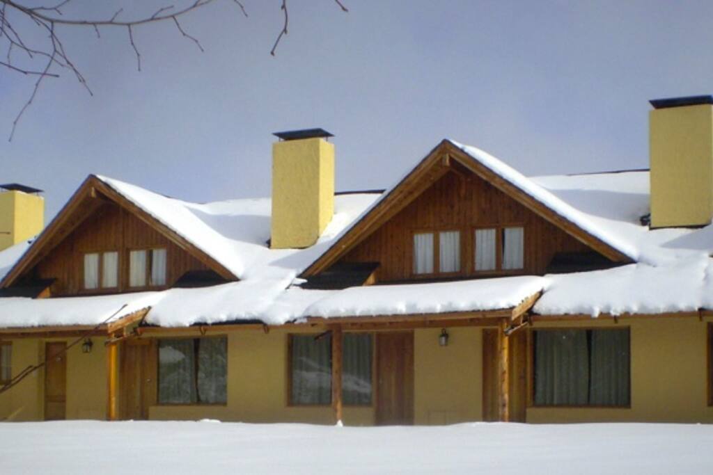Apart Lomas del Correntoso, Cabaña para 7 personas (66 mts) con vista a la Montaña y al Lago