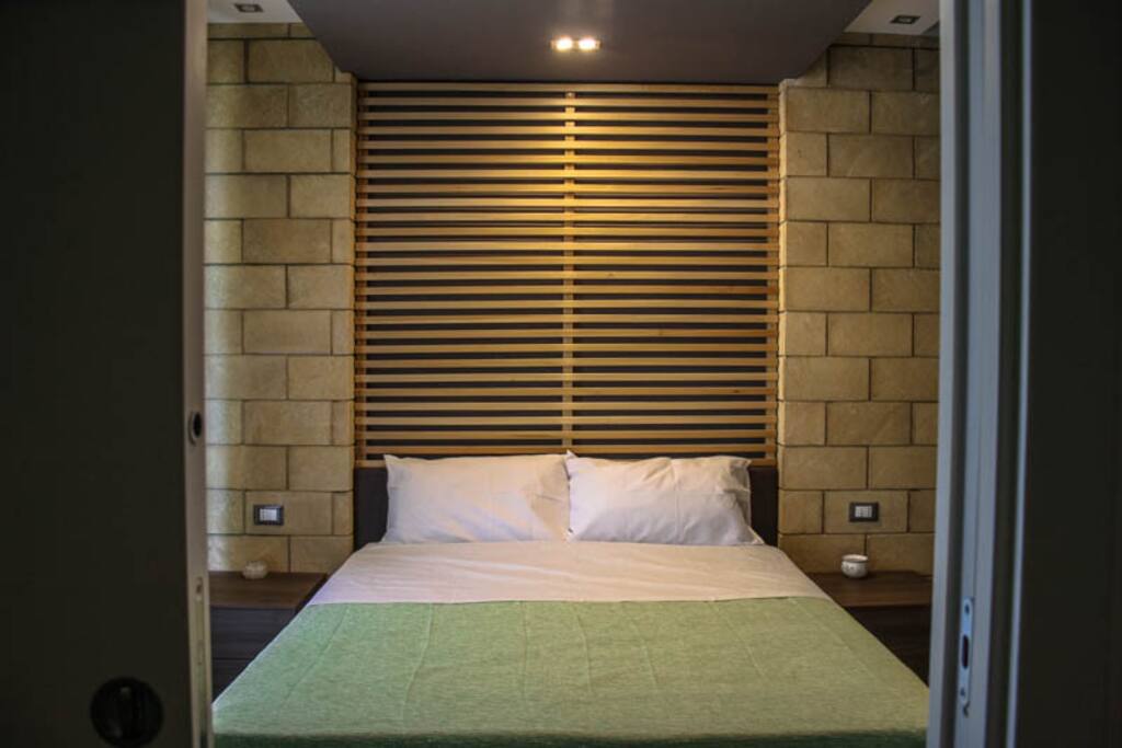 Diamond Room