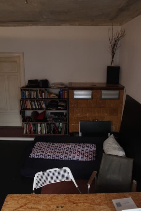 zimmer und kleine kunstbibliothek