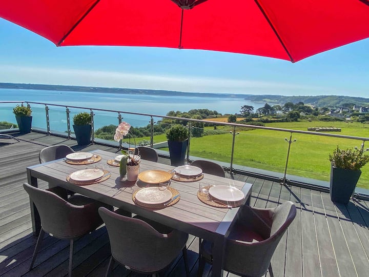 Stunning modern mansion with sea view! Houses for Rent in Carantec, Brittany, France Airbnb
