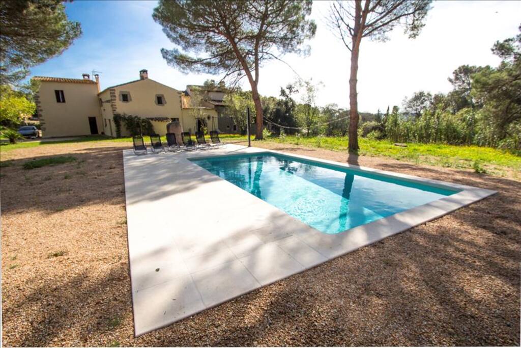 Swimming pool and facade