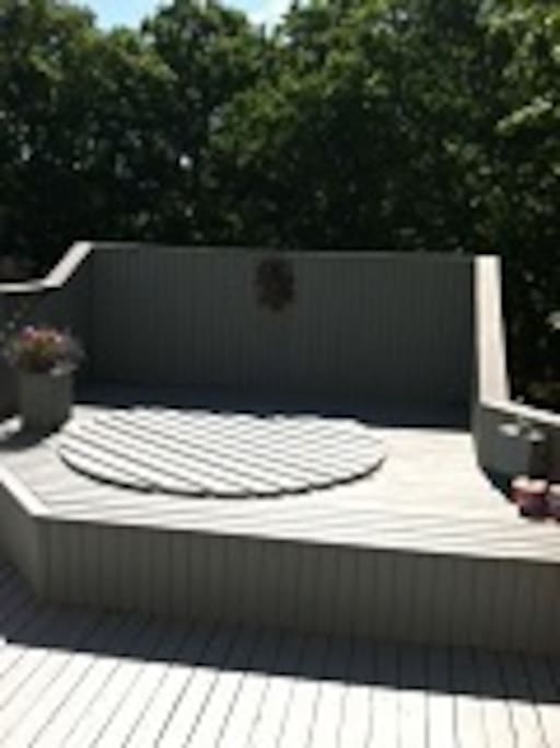 back deck hot tub