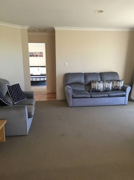 Formal Lounge