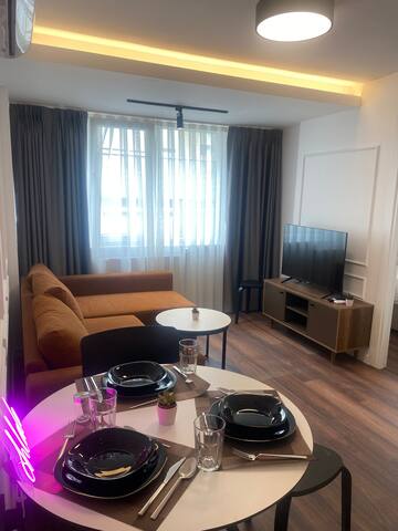 Nişantaşı’nda otel olanağı sunan möbleli 2+1 daire gallery image 3