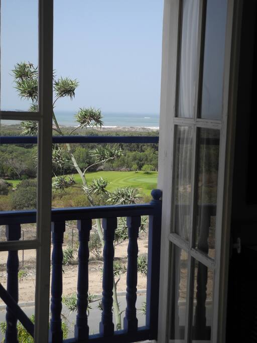 VUE DE LA CHAMBRE TERRASSE