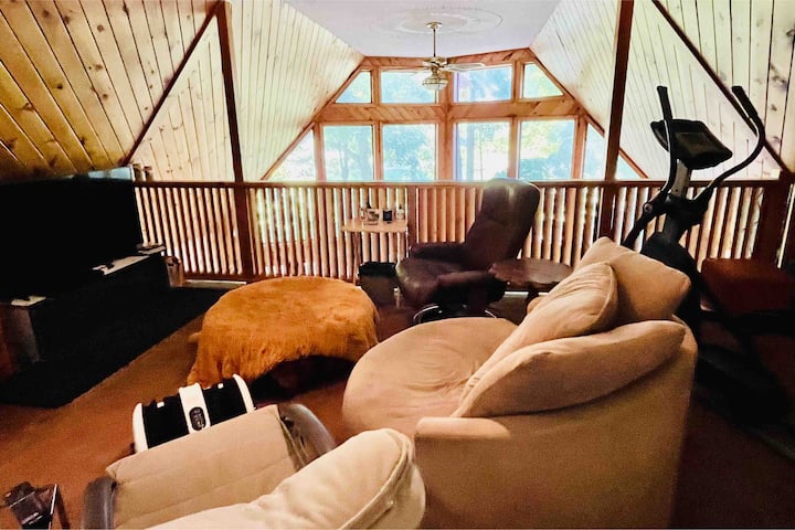 Chalet - Lake Ontario - Fort Niagara State Park, Youngstown