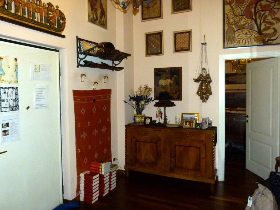 Ingresso. Entrance