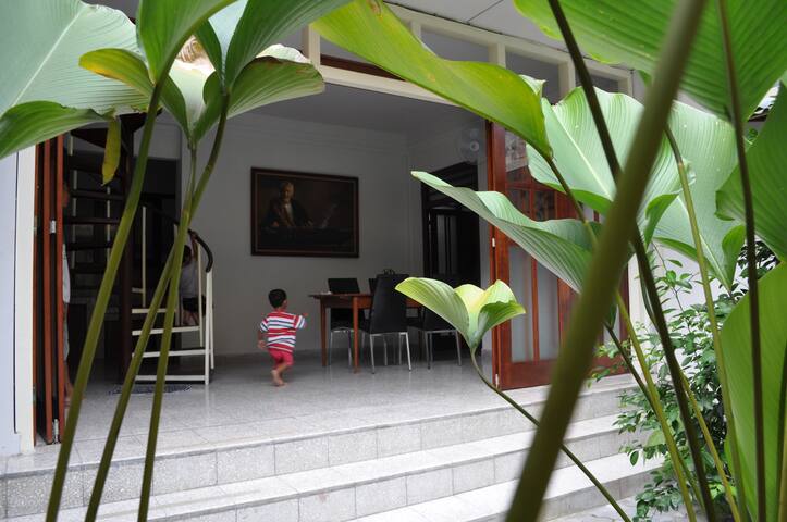 Comfy Br House City Mergangsan Townhouse Comfy Br House City Mergangsan Townhouse