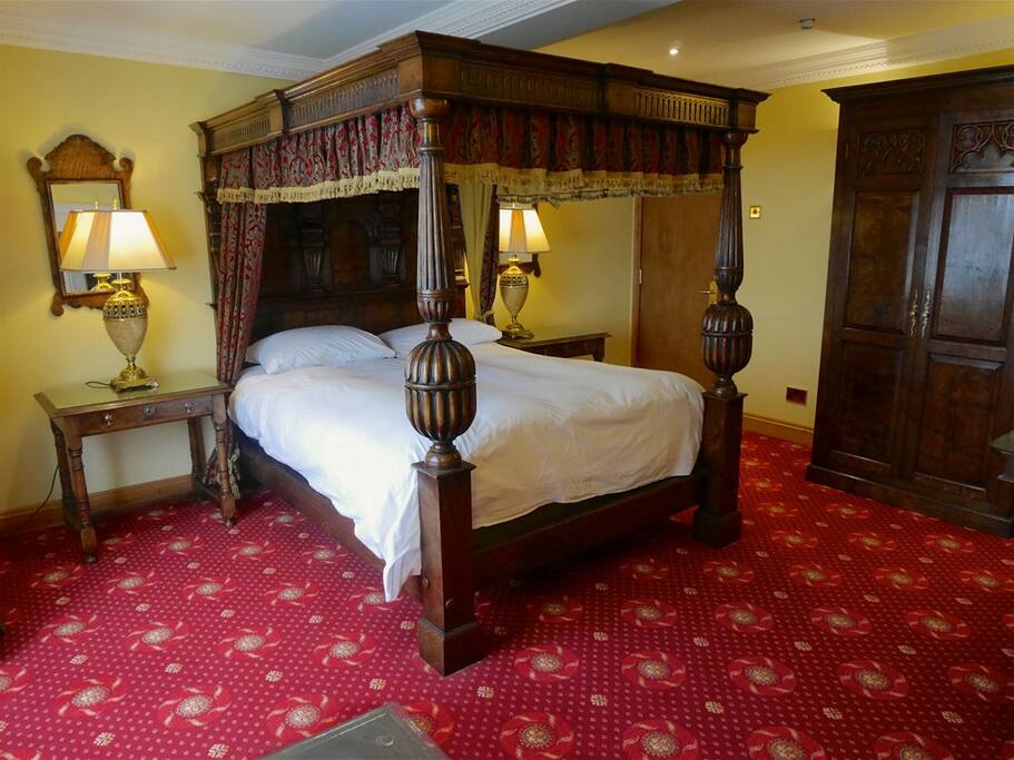 Guest room