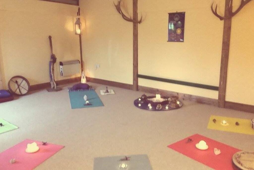 There is an optional free morning yoga class between 8 & 9