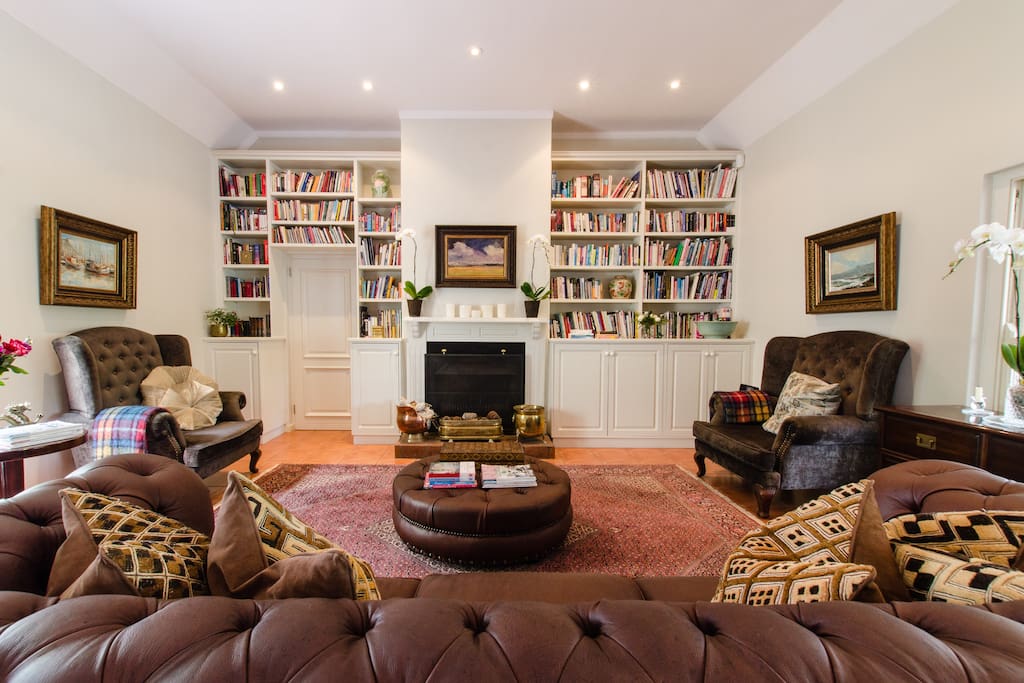 Sitting room with open fire place